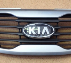 Решетка радиатора Kia Sportage III